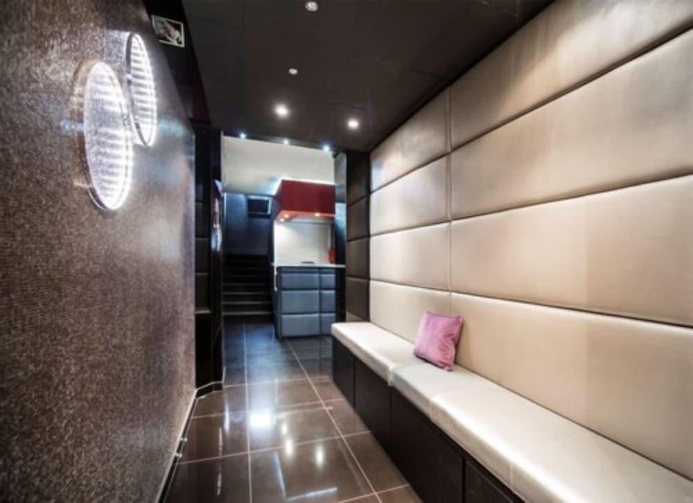 Hotel Schtak Cannes Kültér fotó